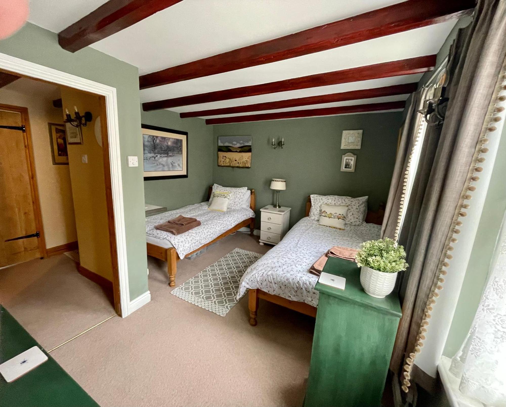 Gowland Cottage, Old Town, สการ์โบโรห์ ภายนอก รูปภาพ