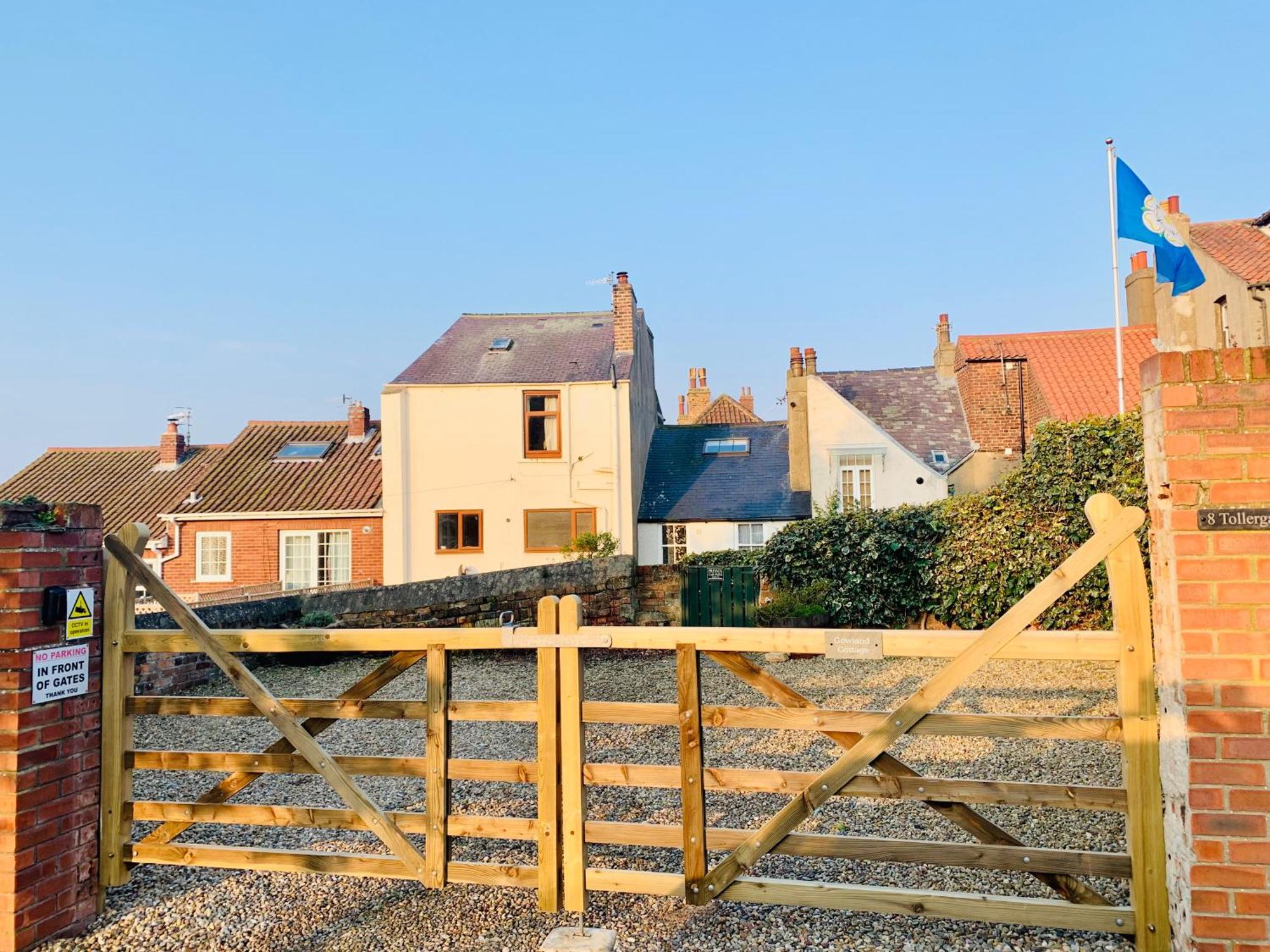 Gowland Cottage, Old Town, สการ์โบโรห์ ภายนอก รูปภาพ